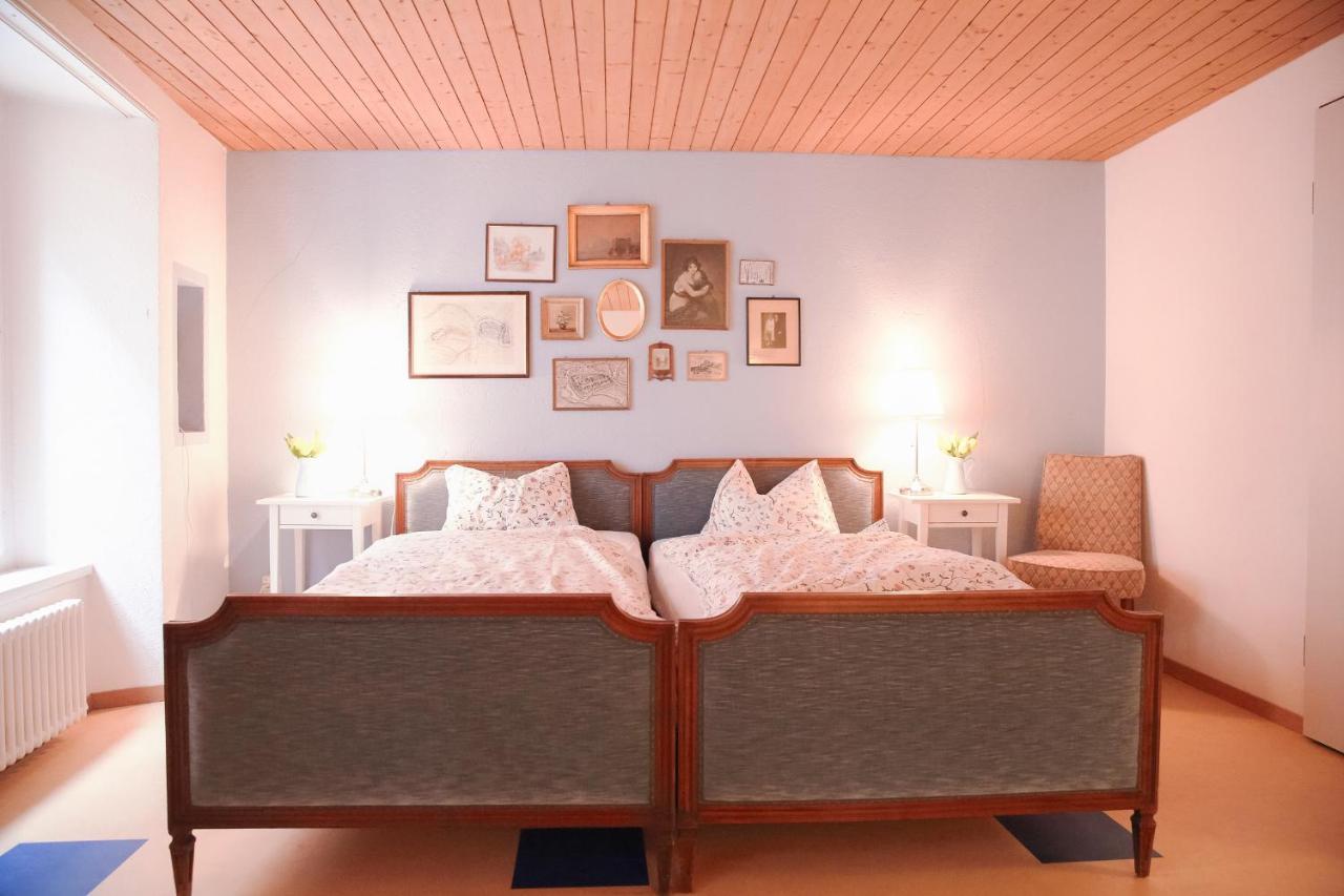 バーデン Frau Meise Bed & Breakfast エクステリア 写真